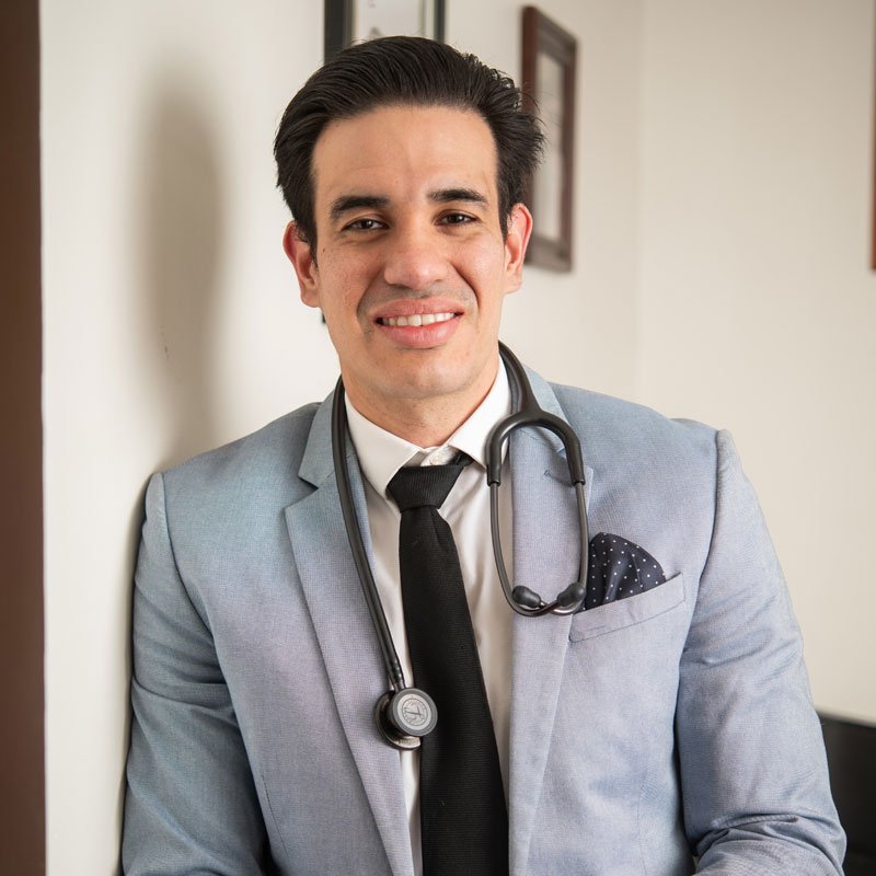 Nefrologo-Irving-Gaston-Ramirez-foto-12